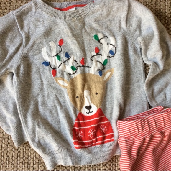 Comfy Christmas Outfit - Picture 4 of 5